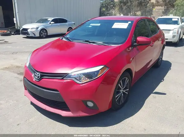 5YFBURHE2GP536224 2016 TOYOTA COROLLA - Image 2