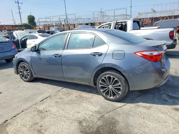 5YFBURHE2GP537731 2016 TOYOTA COROLLA - Image 2