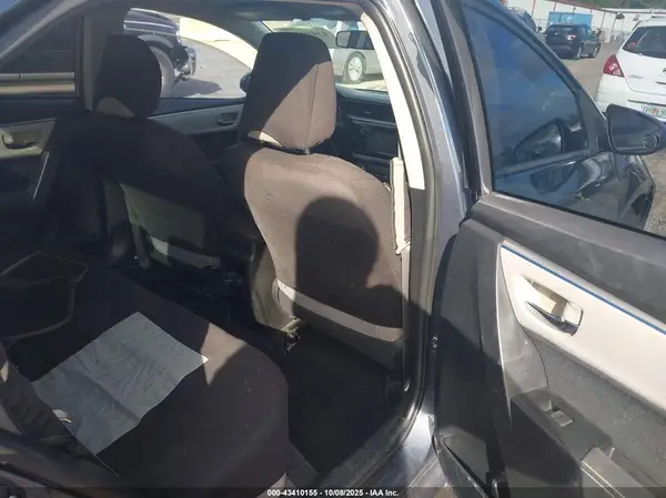 5YFBURHE2GP538572 2016 TOYOTA COROLLA - Image 8