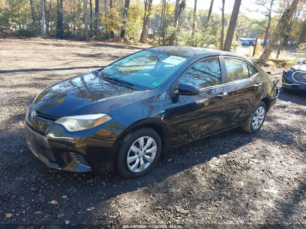 5YFBURHE2GP540208 2016 TOYOTA COROLLA - Image 2