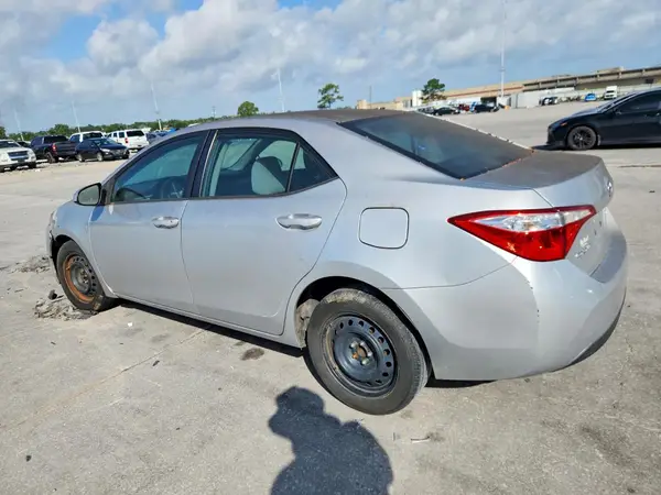 5YFBURHE2GP546039 2016 TOYOTA COROLLA - Image 2