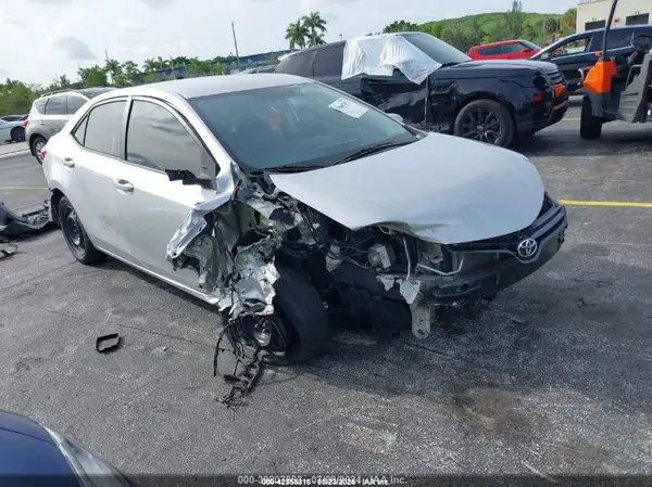 5YFBURHE2GP548986 2016 TOYOTA COROLLA - Image 1