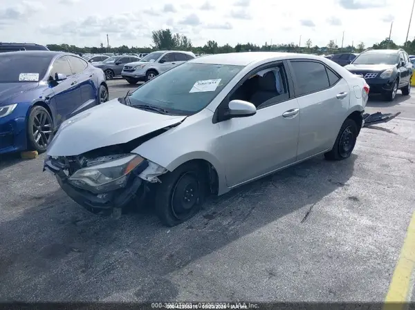 5YFBURHE2GP548986 2016 TOYOTA COROLLA - Image 2