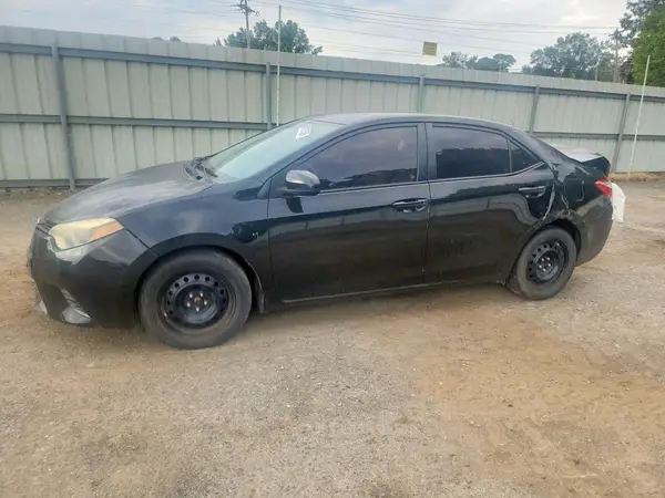 5YFBURHE2GP551547 2016 TOYOTA COROLLA - Image 1