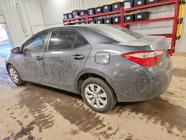 5YFBURHE2GP554836 2016 TOYOTA COROLLA - Image 2