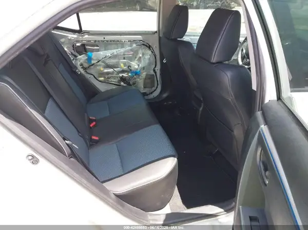 5YFBURHE2GP555193 2016 TOYOTA COROLLA - Image 8