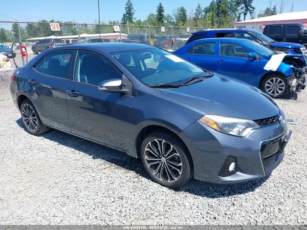 5YFBURHE2GP555212 2016 TOYOTA COROLLA - Image 1