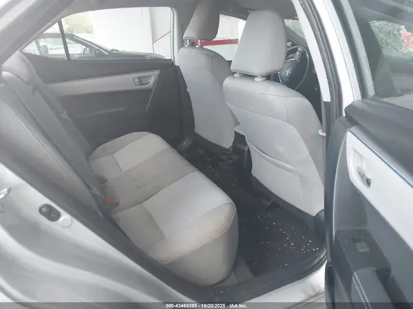 5YFBURHE2GP555419 2016 TOYOTA COROLLA - Image 8