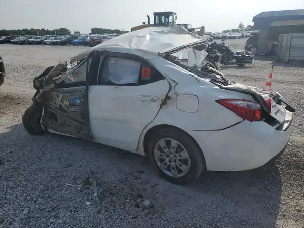 5YFBURHE2GP560751 2016 TOYOTA COROLLA - Image 2