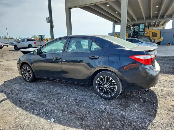 5YFBURHE2GP561477 2016 TOYOTA COROLLA - Image 2