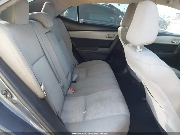5YFBURHE2GP565884 2016 TOYOTA COROLLA - Image 8