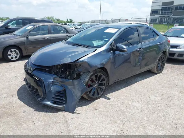 5YFBURHE2HP572609 2017 TOYOTA COROLLA - Image 2