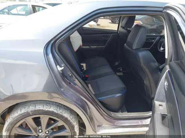 5YFBURHE2HP572609 2017 TOYOTA COROLLA - Image 8