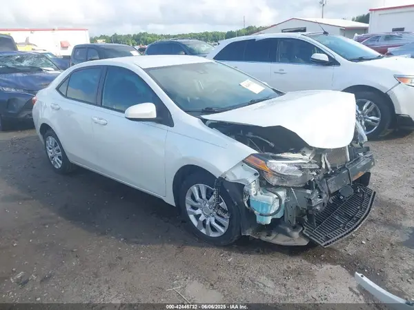 5YFBURHE2HP575994 2017 TOYOTA COROLLA - Image 1