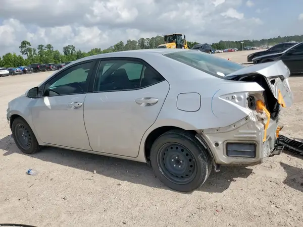 5YFBURHE2HP578314 2017 TOYOTA COROLLA - Image 2