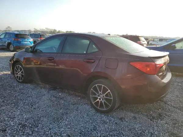 5YFBURHE2HP578586 2017 TOYOTA COROLLA - Image 2