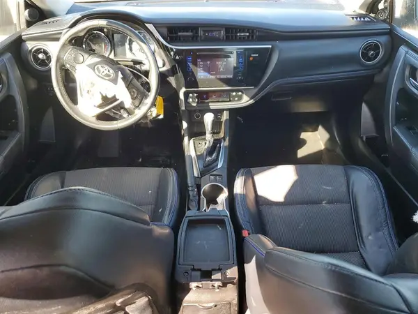 5YFBURHE2HP580340 2017 TOYOTA COROLLA - Image 8