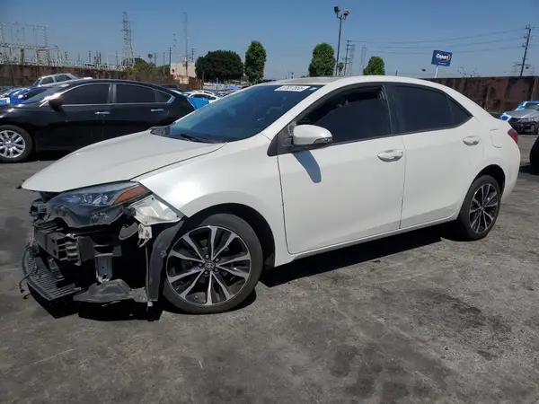 5YFBURHE2HP581391 2017 TOYOTA COROLLA - Image 1