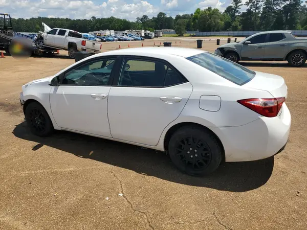 5YFBURHE2HP581956 2017 TOYOTA COROLLA - Image 2