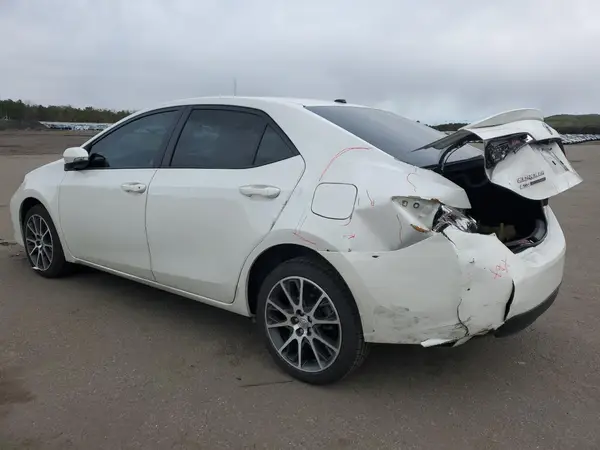5YFBURHE2HP582508 2017 TOYOTA COROLLA - Image 2
