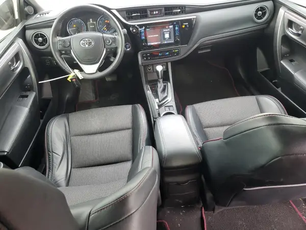 5YFBURHE2HP582508 2017 TOYOTA COROLLA - Image 8