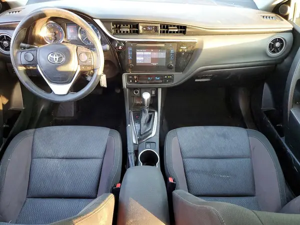 5YFBURHE2HP590057 2017 TOYOTA COROLLA - Image 8