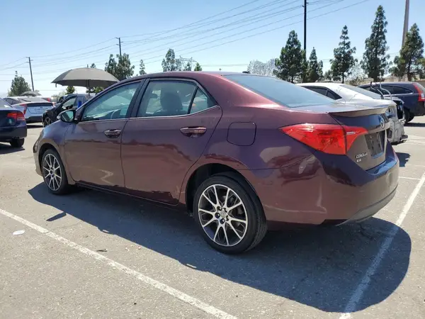 5YFBURHE2HP597994 2017 TOYOTA COROLLA - Image 2