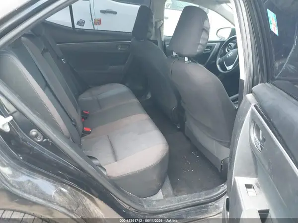 5YFBURHE2HP599101 2017 TOYOTA COROLLA - Image 8
