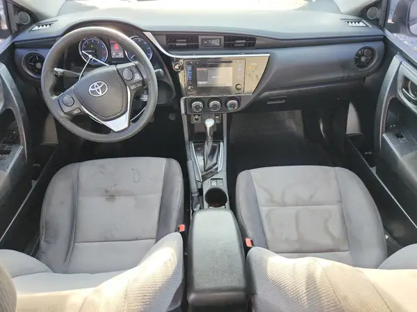 5YFBURHE2HP599356 2017 TOYOTA COROLLA - Image 8