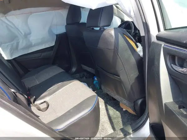 5YFBURHE2HP600151 2017 TOYOTA COROLLA - Image 8