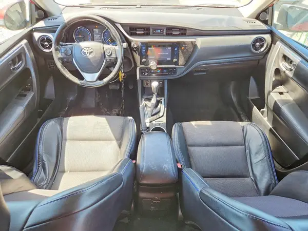 5YFBURHE2HP606760 2017 TOYOTA COROLLA - Image 8