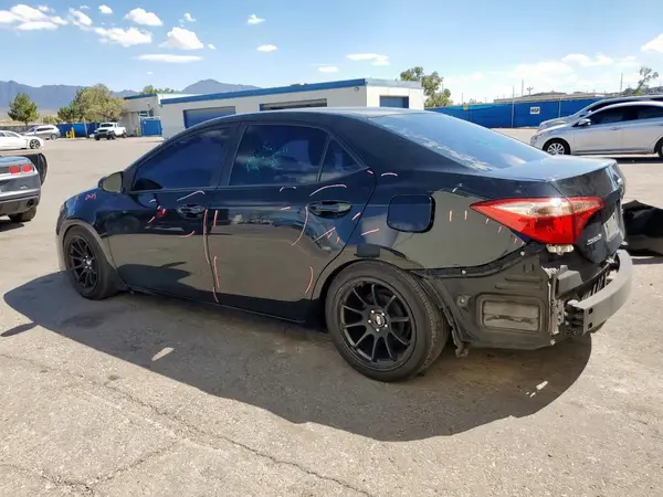 5YFBURHE2HP613241 2017 TOYOTA COROLLA - Image 2