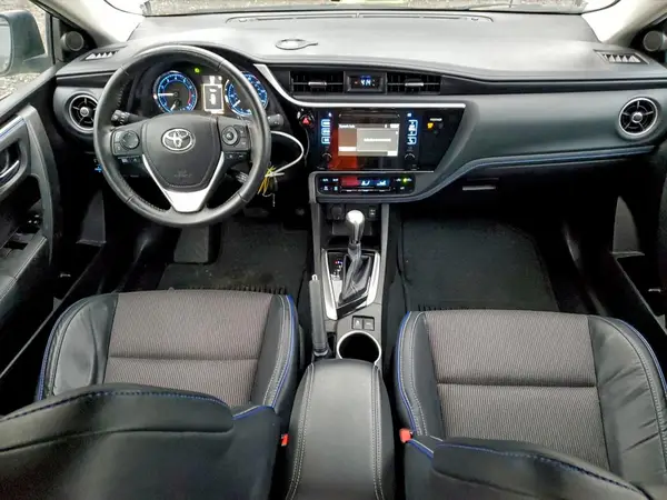 5YFBURHE2HP614292 2017 TOYOTA COROLLA - Image 8
