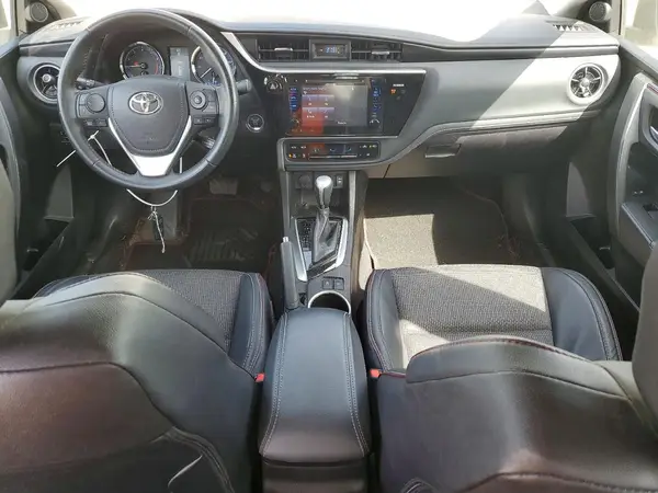 5YFBURHE2HP616754 2017 TOYOTA COROLLA - Image 8