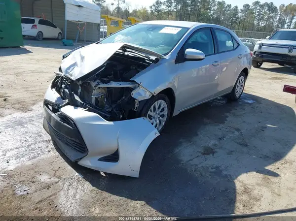 5YFBURHE2HP616852 2017 TOYOTA COROLLA - Image 2