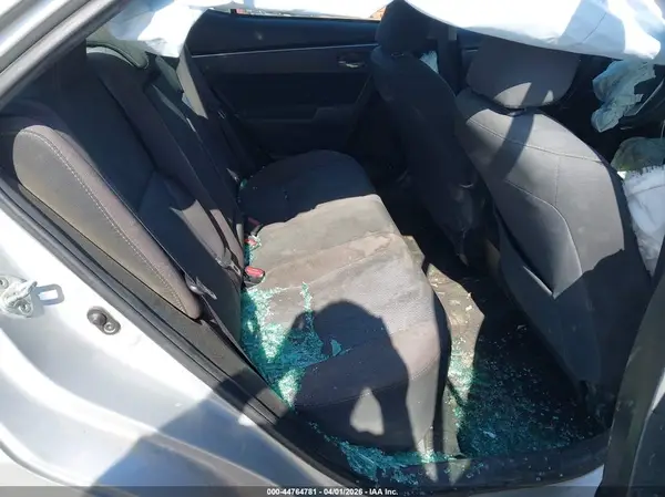 5YFBURHE2HP616852 2017 TOYOTA COROLLA - Image 8