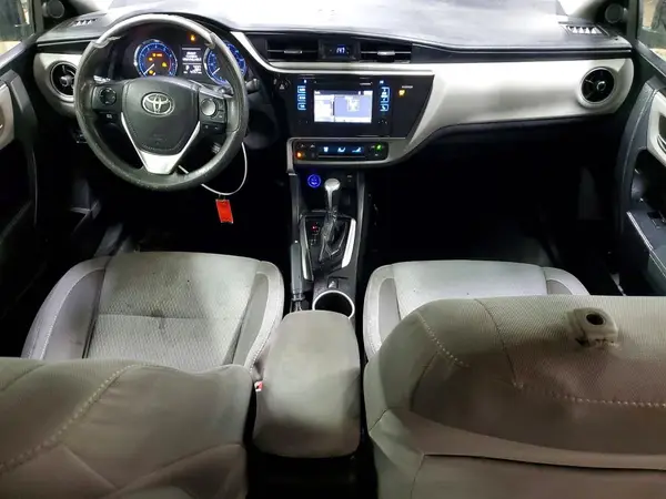 5YFBURHE2HP619413 2017 TOYOTA COROLLA - Image 6