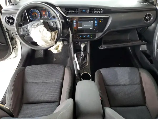 5YFBURHE2HP628824 2017 TOYOTA COROLLA - Image 8