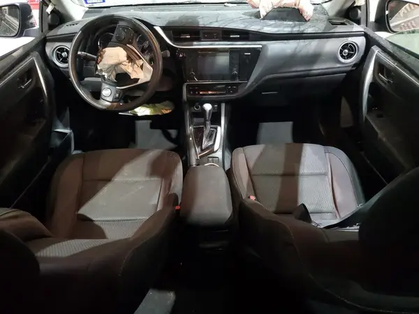 5YFBURHE2HP629732 2017 TOYOTA COROLLA - Image 8