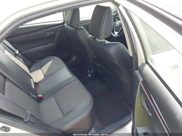 5YFBURHE2HP635952 2017 TOYOTA COROLLA - Image 8