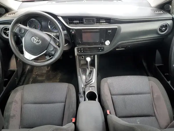5YFBURHE2HP638799 2017 TOYOTA COROLLA - Image 8