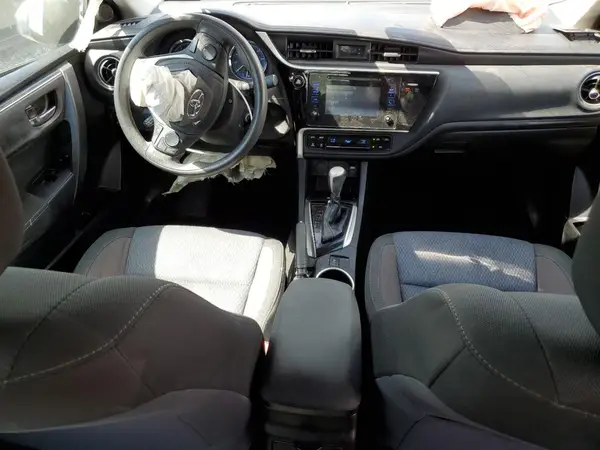 5YFBURHE2HP642142 2017 TOYOTA COROLLA - Image 8