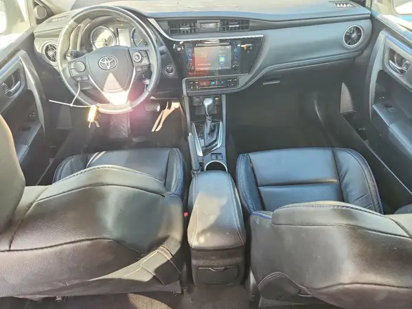 5YFBURHE2HP642996 2017 TOYOTA COROLLA - Image 8