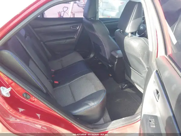 5YFBURHE2HP655960 2017 TOYOTA COROLLA - Image 8