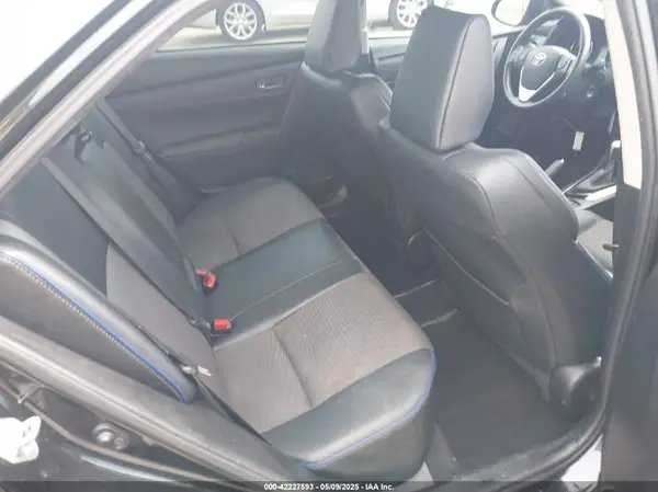 5YFBURHE2HP656395 2017 TOYOTA COROLLA - Image 8