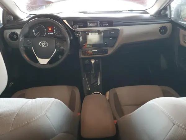 5YFBURHE2HP659541 2017 TOYOTA COROLLA - Image 8