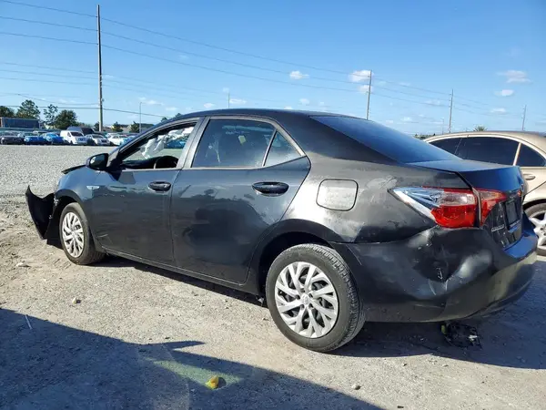 5YFBURHE2HP661712 2017 TOYOTA COROLLA - Image 2