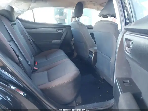 5YFBURHE2HP662259 2017 TOYOTA COROLLA - Image 8