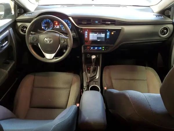 5YFBURHE2HP662620 2017 TOYOTA COROLLA - Image 8