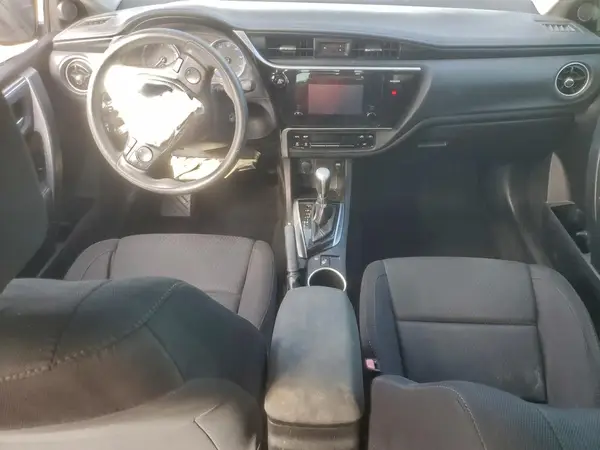 5YFBURHE2HP662973 2017 TOYOTA COROLLA - Image 8